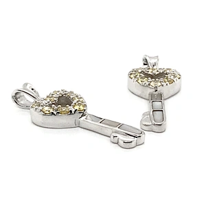 Generous Sterling Silver Gem-Studded Heart White Shell Key Shape Female Pendants