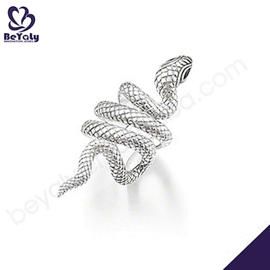 Silver fashion shiny snake design male earrings