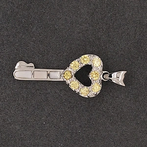 Generous Sterling Silver Gem-Studded Heart White Shell Key Shape Female Pendants