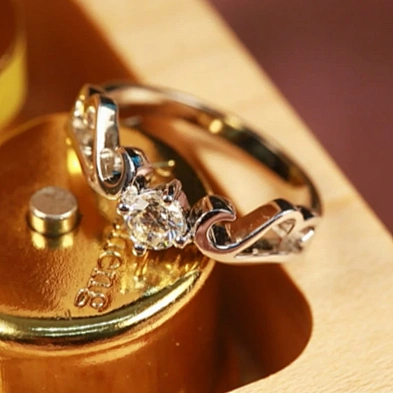 925 silver synthetic diamond angel wings engagement ring