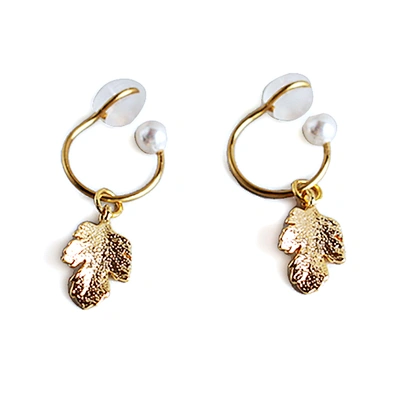Hand-made painless silicone pearl leaf French compact ear clip earrings