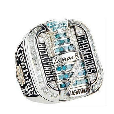 Wholesale statement stainless steel military bird shaped ring for men