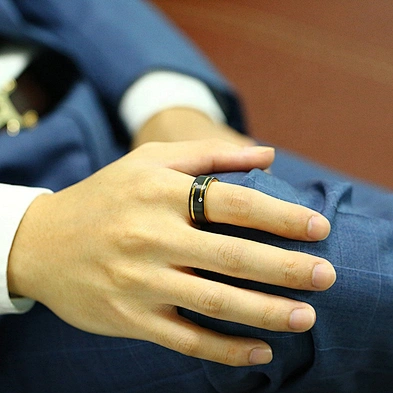 Black enamel simple cz tungsten ring with gold plated