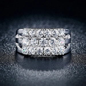 Cheap Multi Crystal Pave Setting Alloy Silver Couple Ring Set
