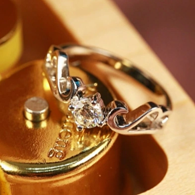 925 silver synthetic diamond angel wings engagement ring