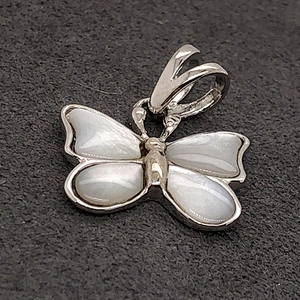 Diffuse White Pearl Oyster Butterfly Shape Mexican Sterling Silver Pendants
