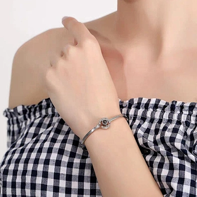 A gift for your girlfriend, stainless steel i love you 100 language bangle bracelet