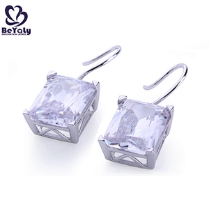 New model ladies silver fashion earings for women 2019