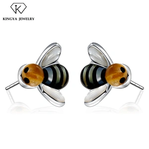 925 Sterling Silver Gorgeous Ladies cz Bee Ear Stud Earring