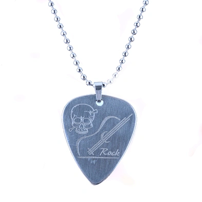 Personality leisure design guitar pick pendant necklace