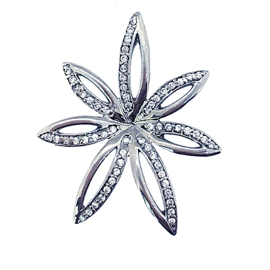 Elegant women nice seven leaf silver locket necklace