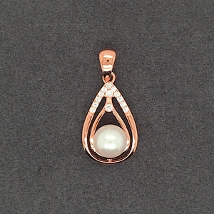 Wholesale Rose Gold Water Drop Design Cz Setting Pearl Silver Pendant Models