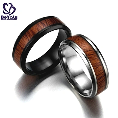 Black enamel stainless steel men's fashion wood ring