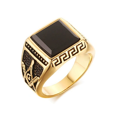 Men's gold thumb ring design with one black stone