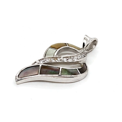 Ocean Style Heteromorphic Heart Design Colored Shell Charm Cz Pendant