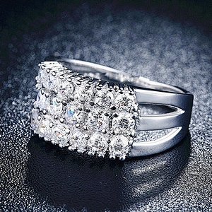 Rhinestone Pave Setting Finger Alloy Ring Jewellery Silver Color