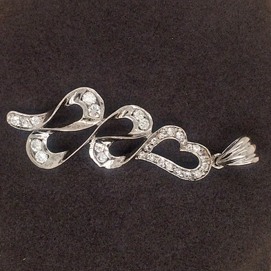 Special Big Flutter Heart Design Silver Necklace Pendant Wholesale