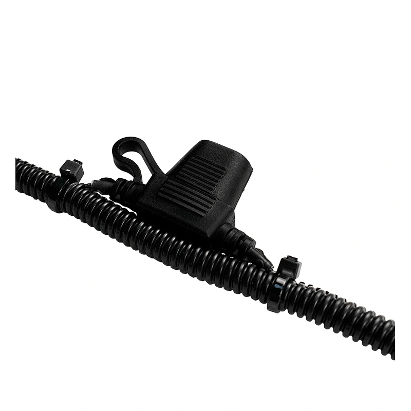 TAILGATE LIGHT BAR WITH 6 FUNCTIONS DYNAMIC STARTUP RUNNING LIGHT