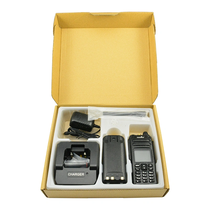 5 Watt VHF/ UHF LTE Two Way Radio With Sim Card Tesunho TH-680
