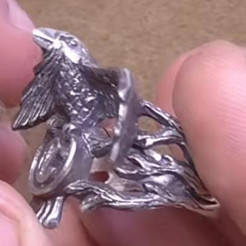 Making silver ring 