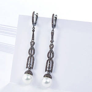 High-end earrings,designer earrings,925 sterling silver zircon earrings of pearl jewelry