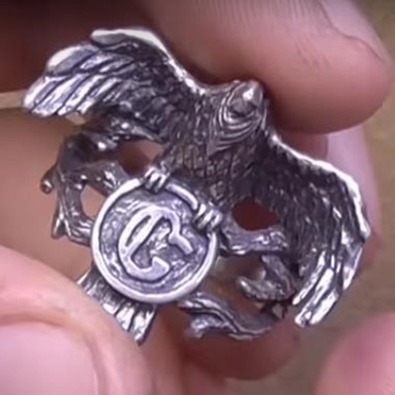 Making silver ring 