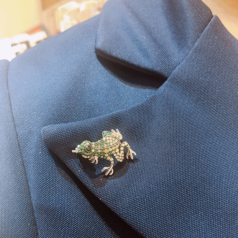 The little green frog brooch,925 sterling silver zircon drill,made in China
