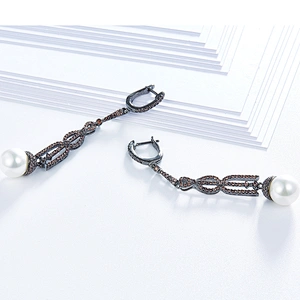 High-end earrings,designer earrings,925 sterling silver zircon earrings of pearl jewelry