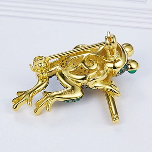 The frog flute music instruments 925 silver brooch,animal silver jewellery,Dress collocation jewelry chest,