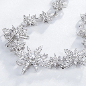 Zircon Snowflake Necklace large jewelry factory,OEM/ODM Jewelry Trade processing customized,Wholesale jewelry manufacturer