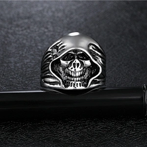 Devil pattern ring mens ring mens jewellery large jewelry factory,OEM/ODM Jewelry Trade processing customized,Wholesale jewelry manufacturer