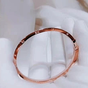 Fashion Bracelet Rose Gold Bracelet large jewelry factory,OEM/ODM Jewelry Trade processing customized,Wholesale jewelry manufacturer