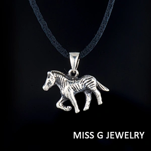 Horse-shaped Pendant large jewelry factory,OEM/ODM Jewelry Trade processing customized,Wholesale jewelry manufacturer