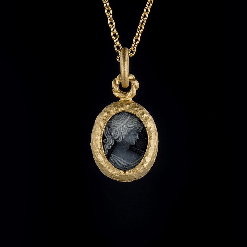 Retro S925 Silver Virgin Mary Freshwater Pearl Mother Necklace Pendant large jewelry factory,OEM/ODM Jewelry Trade processing customized,Wholesale jewelry manufacturer