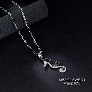 S925 Silver pendant exquisite cute little hippocampus diamond necklace pendant jewelry factory customization