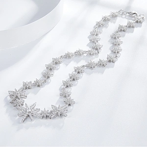 Zircon Snowflake Necklace large jewelry factory,OEM/ODM Jewelry Trade processing customized,Wholesale jewelry manufacturer