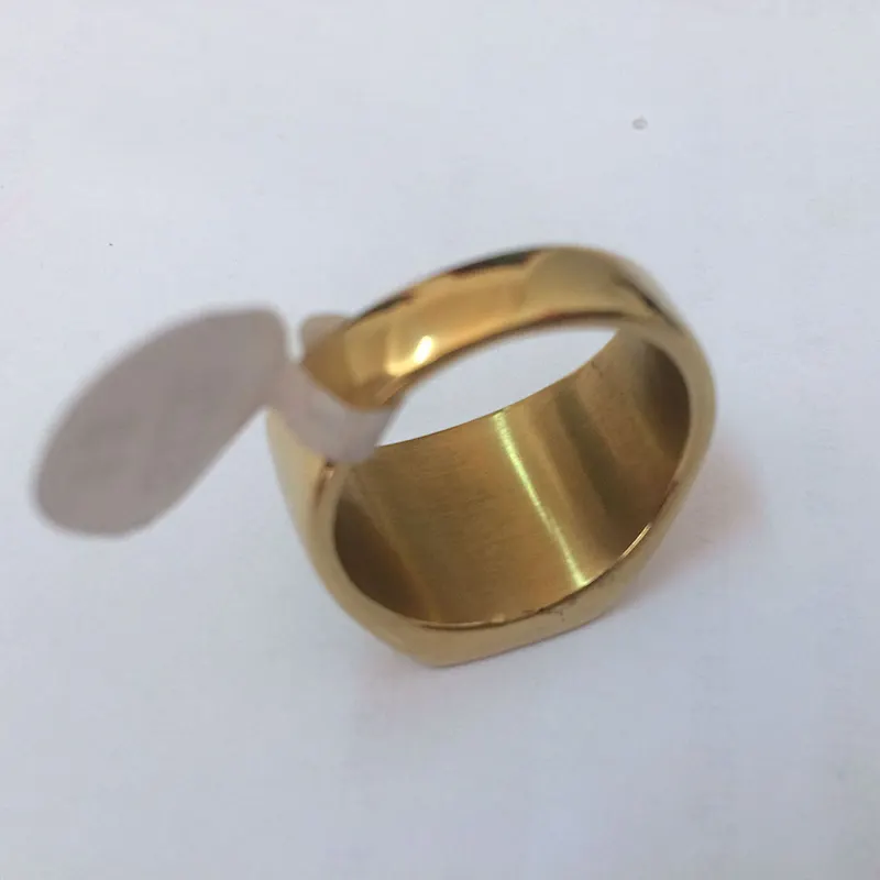 Smooth Men's Ring large jewelry factory,OEM/ODM Jewelry Trade processing customized,Wholesale jewelry manufacturer