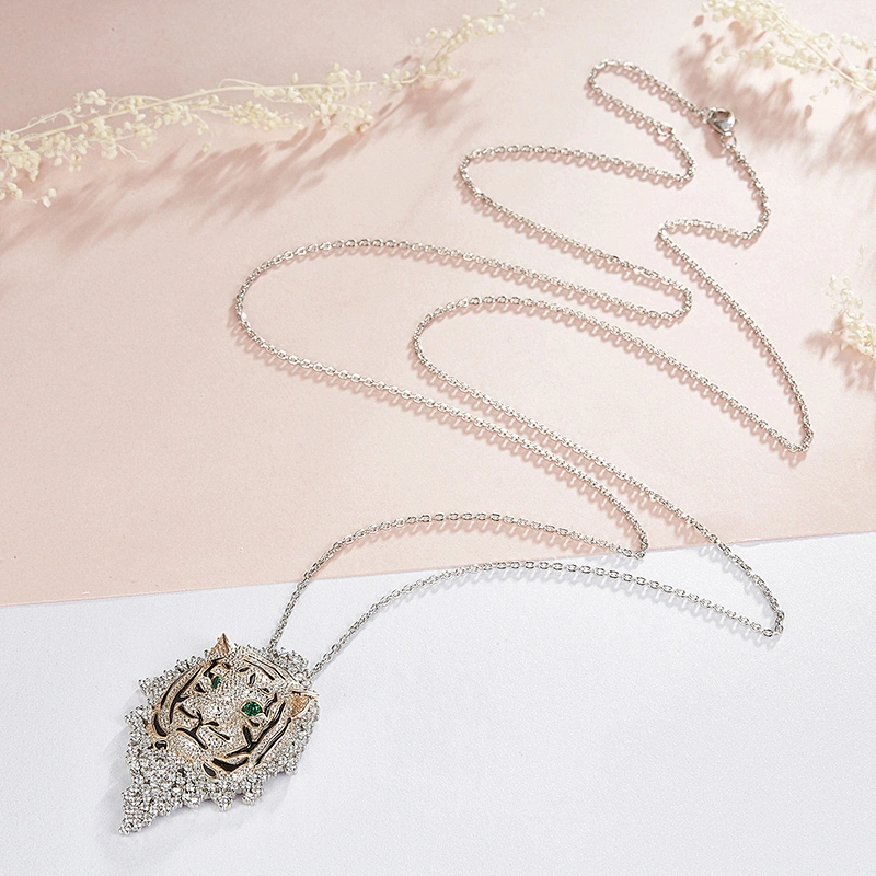 Zircon pendant inlaid in tiger head large jewelry factory,OEM/ODM Jewelry Trade processing customized,Wholesale jewelry manufacturer