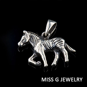 Horse-shaped Pendant large jewelry factory,OEM/ODM Jewelry Trade processing customized,Wholesale jewelry manufacturer