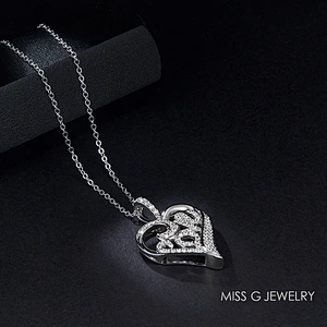 S925 Silver Pendant New heart-shaped zircon-inlaid jewelry silver jewelry manufacturers support sample customization