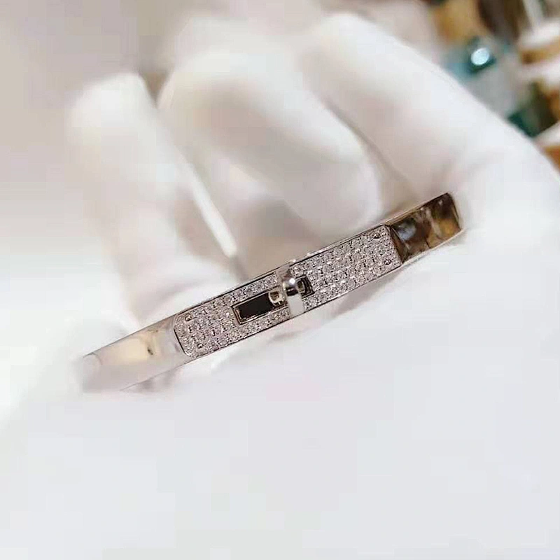 Zircon Bracelet Fashion Bracelet large jewelry factory,OEM/ODM Jewelry Trade processing customized,Wholesale jewelry manufacturer