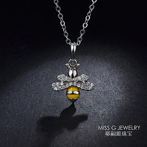 Zirconium inlaid bee Pendant OEM/ODM Jewelry Trade processing customized,Wholesale jewelry manufacturer
