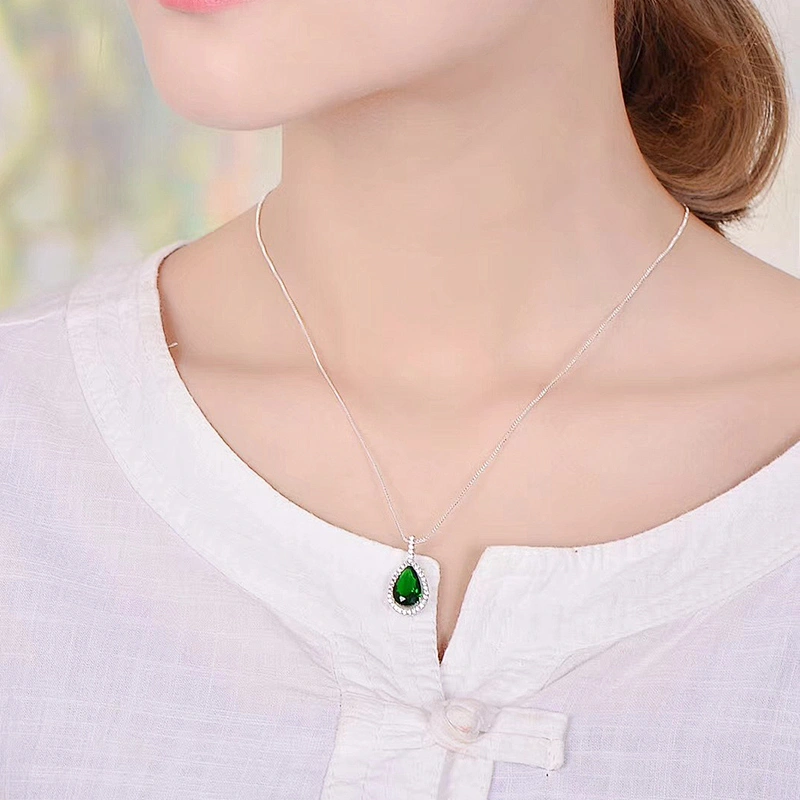 925 Silver Emerald Pendant large jewelry factory,OEM/ODM Jewelry Trade processing customized,Wholesale jewelry manufacturer