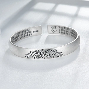 Chinese wind and silver bracelet charm bracelets large jewelry factory,OEM/ODM Jewelry Trade processing customized,Wholesale jewelry manufacturer