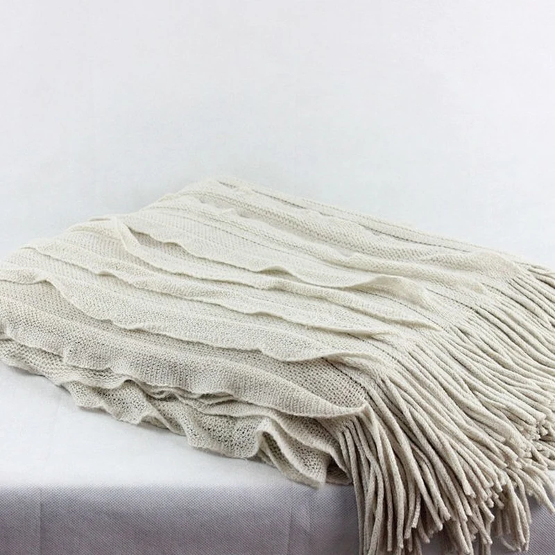 100%Acrylic China Wholesale BSCI Audi Decorative Sofa Super Soft Fringe Knitted Blanket
