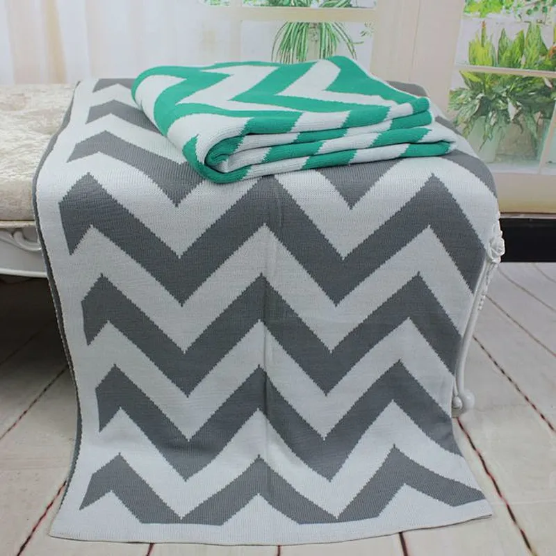 100% Acrylic Chevron Hot Selling Bed Use Jacquard Knit  Throw