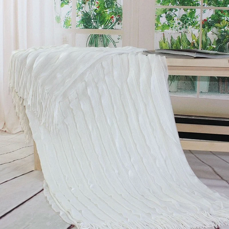 100%Acrylic China Wholesale BSCI Audi Decorative Sofa Super Soft Fringe Knitted Blanket