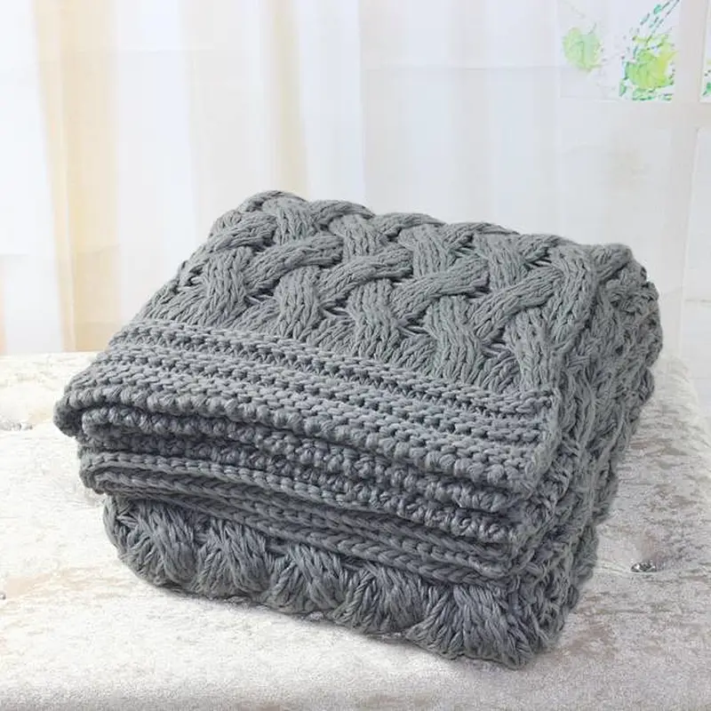 100% Acrylic Soft Weighted Knitted Chunky Throw