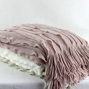 100%Acrylic China Wholesale BSCI Audi Decorative Sofa Super Soft Fringe Knitted Blanket