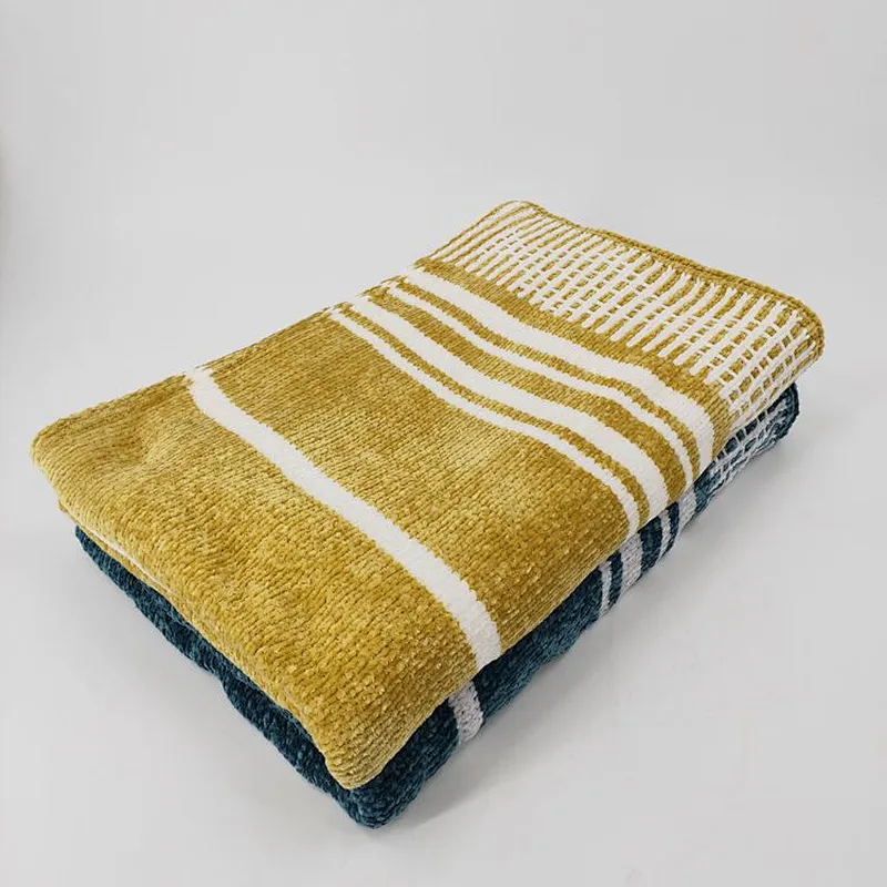 100% Polyester Sofa Decorative Knitted Chenille Throw